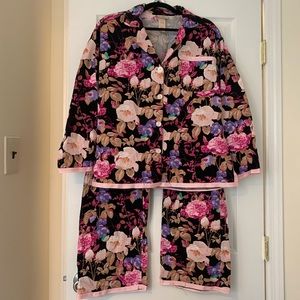 COPY - Bedhead Pajamas Black Roses Ribbon Print S…